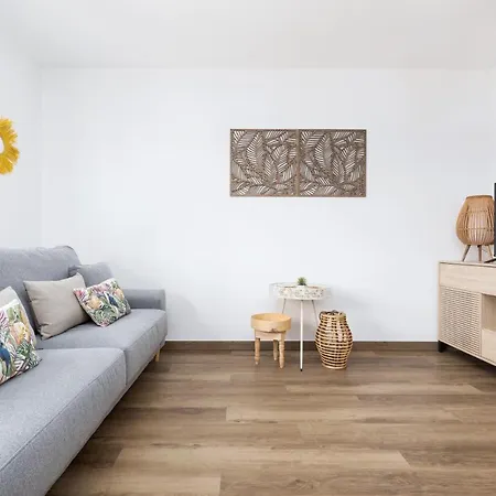 Villa Maha Close By The North Shore: Relax, Pool *