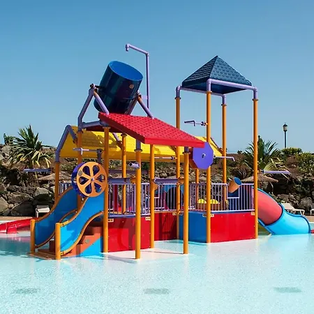 Вилла Maha Close By The North Shore: Relax, Pool Лахарес